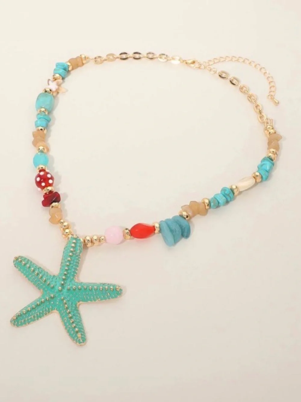 Green Starfish  Beaded Statement Necklace (8514)